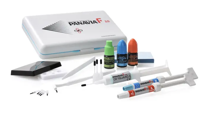 Panavia F 2.0 Kit (Light) Kuraray